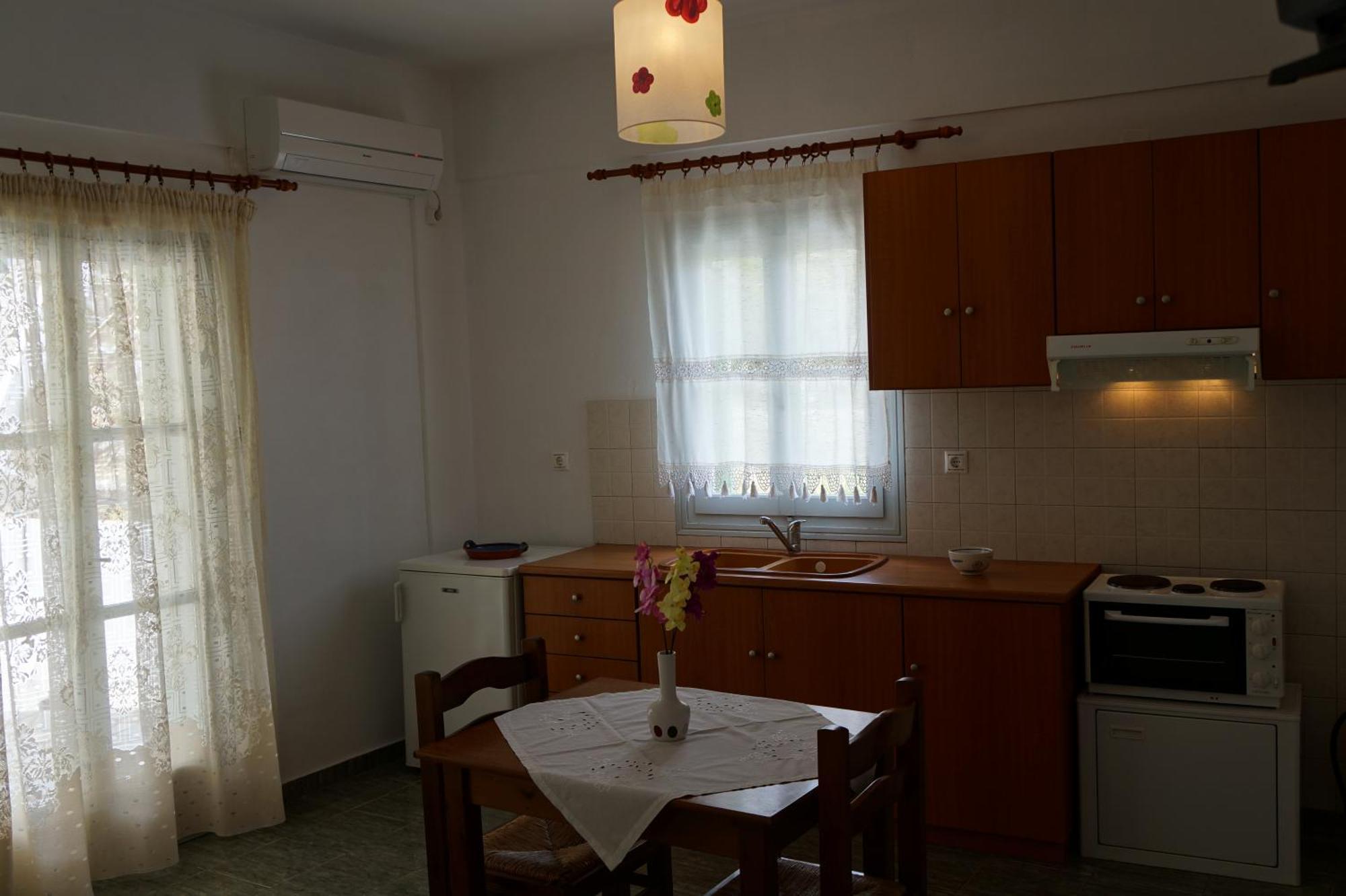 Klados Studios & Apartments Cherronisos  Ngoại thất bức ảnh